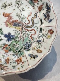 Two Chinese famille verte cups and four saucers, lingzhi and jade marks, Kangxi