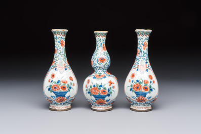 Three polychrome Dutch Delft cashmere palette bottle vases, first quarter 18th C.
