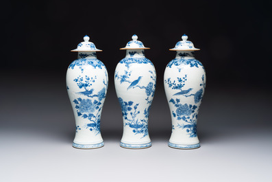 A Chinese blue and white five-piece garniture with birds among flowering branches, Qianlong