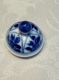 A small Chinese blue and white covered vase and a miniature salt, Kangxi