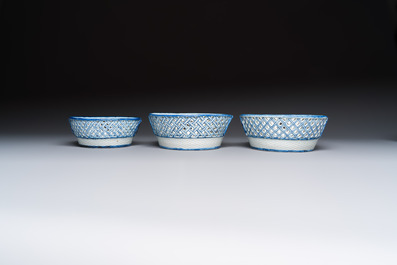Six Chinese blue and white reticulated baskets with pagodas along a river, Qianlong