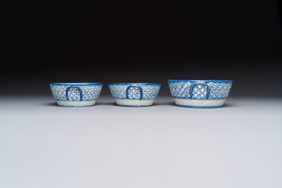 Six Chinese blue and white reticulated baskets with pagodas along a river, Qianlong