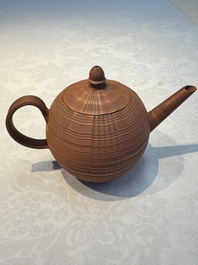 An English 4-piece engine-turned redware tea service, pseudo-Chinese marks, 2nd half 18th C.