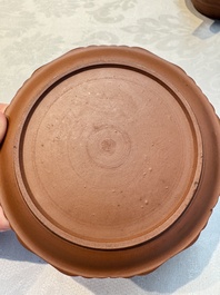 An English 4-piece engine-turned redware tea service, pseudo-Chinese marks, 2nd half 18th C.