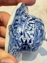 A Chinese blue and white five-piece garniture with floral design, Kangxi
