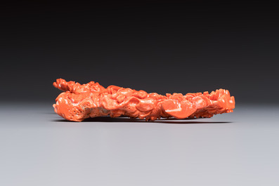 A Chinese carved red coral 'Goddess and Boy' group, 19/20th C.