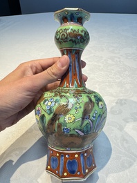 A pair of clobbered Dutch Delft vases, 17th C.