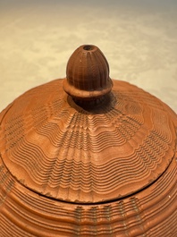 An English 4-piece engine-turned redware tea service, pseudo-Chinese marks, 2nd half 18th C.