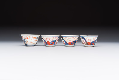 13 Chinese blue and white wares and four sets of Japanese Imari cups and saucers, 17/18th C.