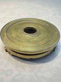 A Chinese bronze handled censer and stand, 17/18th C.