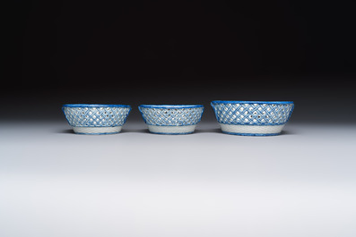 Six Chinese blue and white reticulated baskets with pagodas along a river, Qianlong