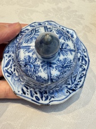 A Chinese blue and white five-piece garniture with floral design, Kangxi