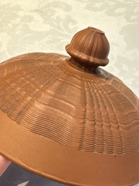 An English 4-piece engine-turned redware tea service, pseudo-Chinese marks, 2nd half 18th C.