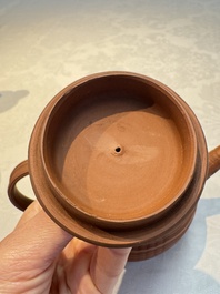 An English 4-piece engine-turned redware tea service, pseudo-Chinese marks, 2nd half 18th C.