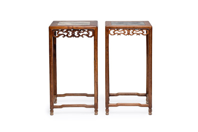 Two Chinese marble-topped hongmu stands, 19/20th C.