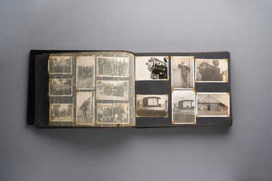 (Graphic content!) A photo album with views of China and Southeast Asia, incl. French military presence, wartime scenes and executions, 20th C.