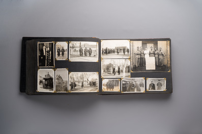 (Graphic content!) A photo album with views of China and Southeast Asia, incl. French military presence, wartime scenes and executions, 20th C.