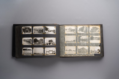 (Graphic content!) A photo album with views of China and Southeast Asia, incl. French military presence, wartime scenes and executions, 20th C.