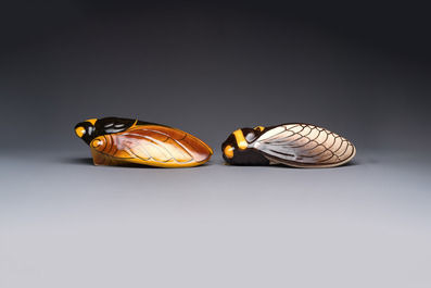 A collection of 19 French &lsquo;Cicada&rsquo; wall pocket vases, 20th C.