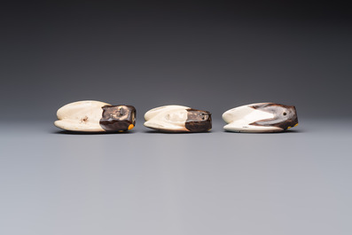A collection of 19 French &lsquo;Cicada&rsquo; wall pocket vases, 20th C.
