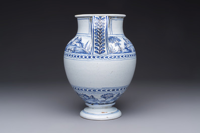 A blue and white Italian wet drug jar inscribed 'Ros. comp.', Savona, 18th C.