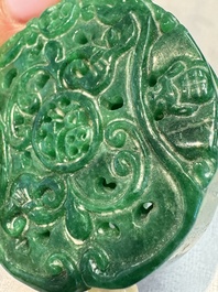 A group of ten Chinese hardstone and cherry amber carvings, 20th C.