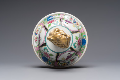 A French famille rose-style 'Xi Xiang Ji' covered vase, Samson, Paris, 19th C.