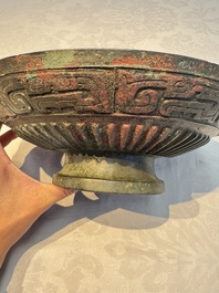 A large Chinese inscribed archaic bronze cover of a 'Gui 簋' vessel, Western Zhou