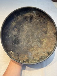 A large Chinese inscribed archaic bronze cover of a 'Gui 簋' vessel, Western Zhou