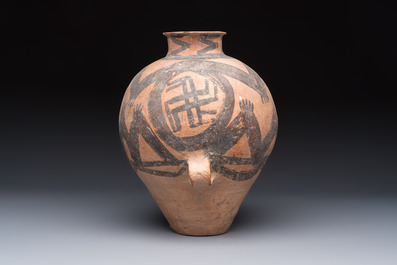 A Chinese painted pottery jar with zigzag design, Neolithic period, Majiayao culture, 3rd millennium B.C.