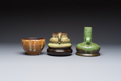 A varied group of 12 glazed pottery wares, 20th C.