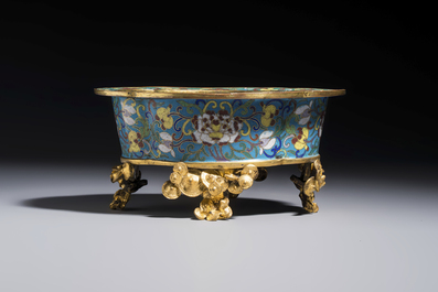 A Chinese cloisonn&eacute; quatrefoil jardini&egrave;re with later European-mounted feet, 18/19th C.