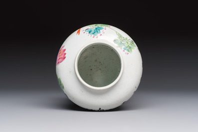 Eight Chinese famille rose wares, 19/20th C.