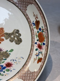 A pair of Chinese famille rose dishes with floral design, Qianlong