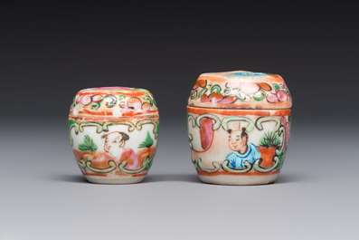Eight Chinese famille rose wares, 19/20th C.