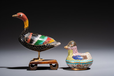 Ten Chinese cloisonn&eacute; miniature vases, a goose and a duck-form covered box, on wooden stands, 20th C.