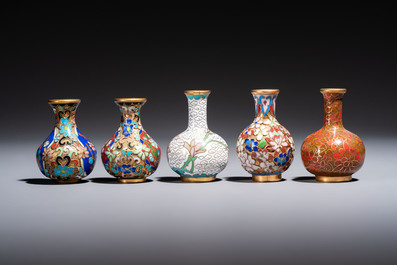 Ten Chinese cloisonn&eacute; miniature vases, a goose and a duck-form covered box, on wooden stands, 20th C.