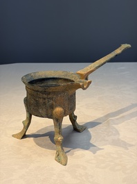A Chinese archaic bronze food warming vessel, 'Jiao Dou 鐎斗', Han