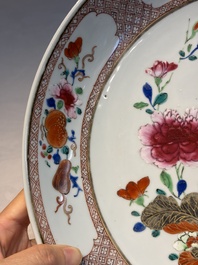 A pair of Chinese famille rose dishes with floral design, Qianlong