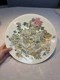Two Chinese famille rose 'Antiquities' dishes, Guangxu marks, 19/20th C.