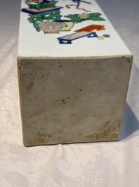 A pair of Chinese famille verte 'Antiquities' square vases, 19th C.