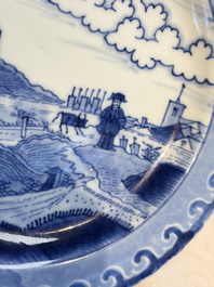 A pair of Chinese blue and white 'Scheveningen' or 'Nabeshima' plates, Kangxi/Yongzheng
