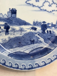 A pair of Chinese blue and white 'Scheveningen' or 'Nabeshima' plates, Kangxi/Yongzheng