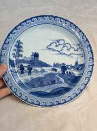 A pair of Chinese blue and white 'Scheveningen' or 'Nabeshima' plates, Kangxi/Yongzheng