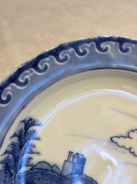 A pair of Chinese blue and white 'Scheveningen' or 'Nabeshima' plates, Kangxi/Yongzheng