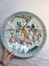 A large Chinese famille rose '100 boys' dish, 19th C.