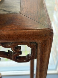Two Chinese marble-topped hongmu stands, 19/20th C.