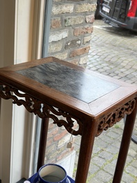 Two Chinese marble-topped hongmu stands, 19/20th C.