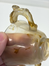 A Chinese agate cup with two lingzhi-form handles, 19th C.