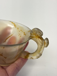 A Chinese agate cup with two lingzhi-form handles, 19th C.